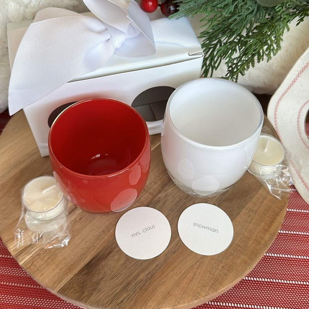 Holiday themed glassybaby set of red Mrs Claus and white Snowman 🎄